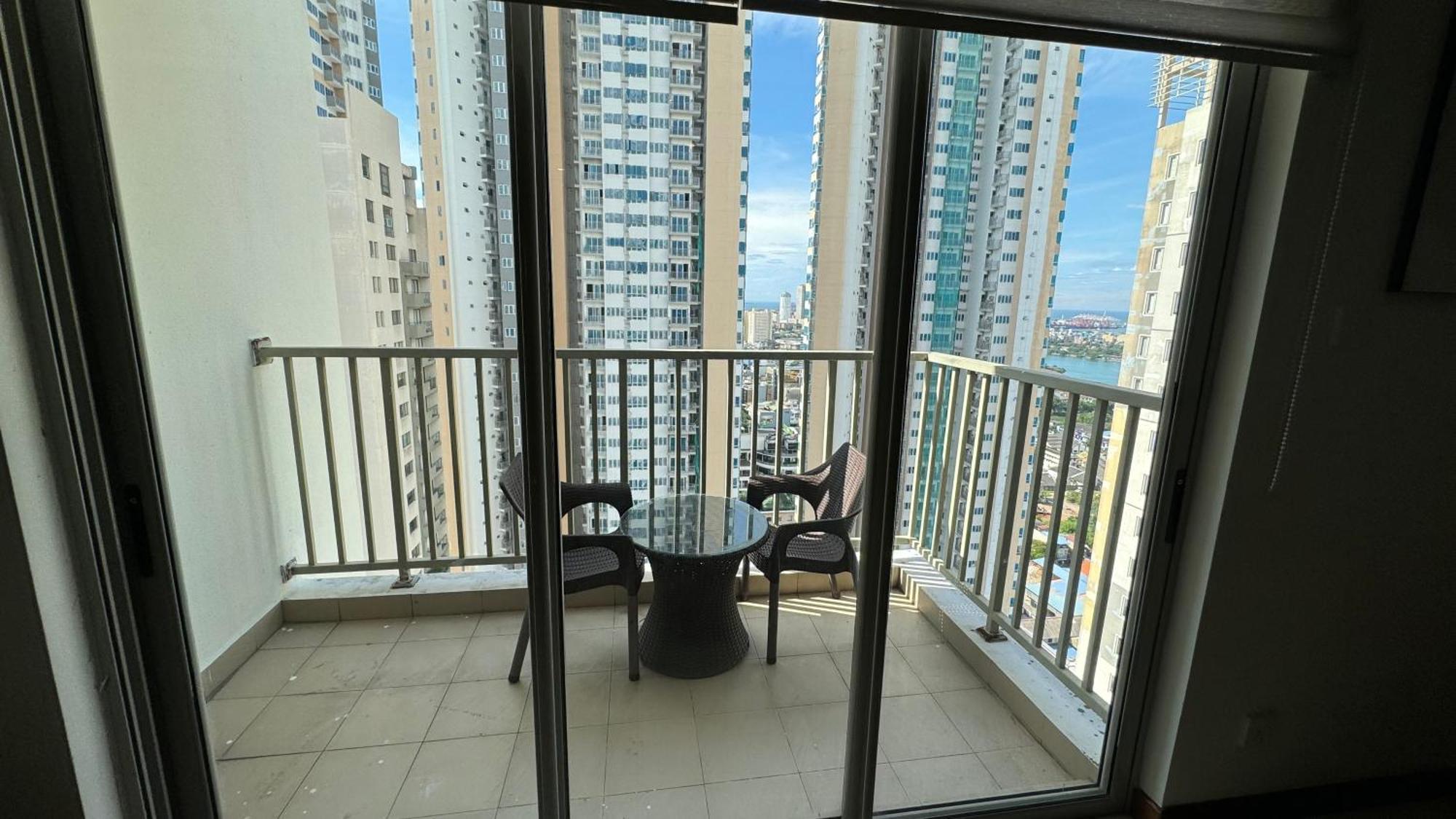 Skylounge Apartment Коломбо Екстер'єр фото